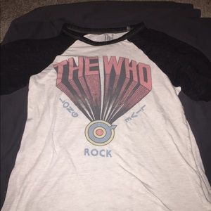 American Eagle Rock & Roll women’s graphic tee